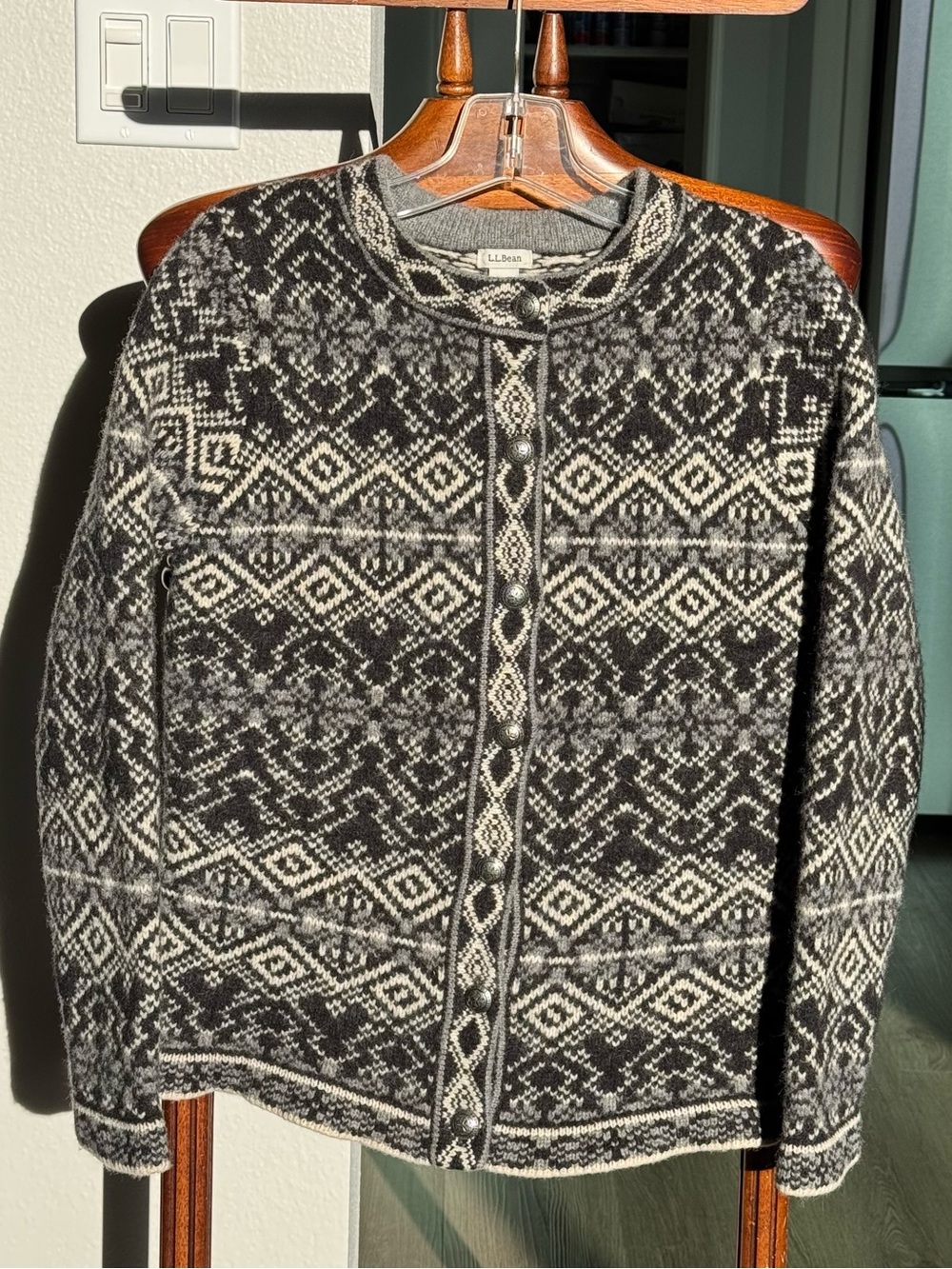 L.L.Bean 100% Lambswool Nordic Fair Isle Cardigan Sweater Button Front Size M